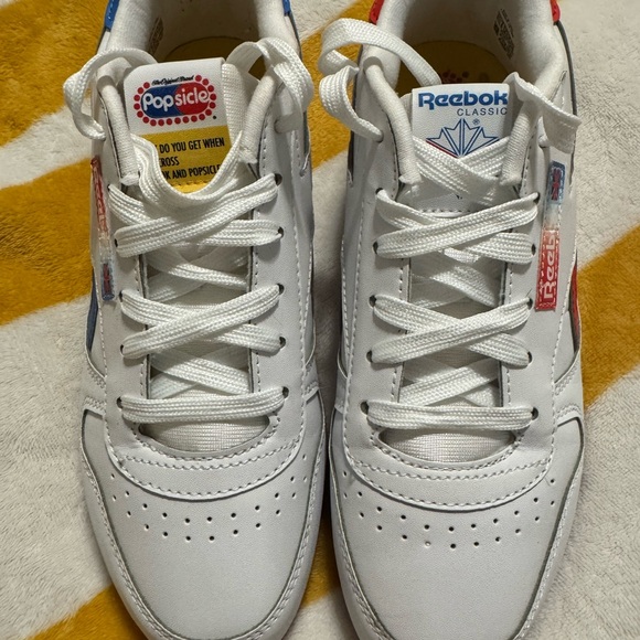 Reebok Classic White Sneakers with Red and Blue Highlights Popsicle style - Picture 9 of 9